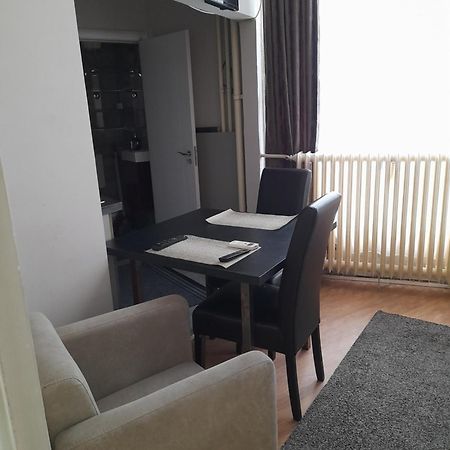 Visoki Stevan Apartments Beograd Bagian luar foto